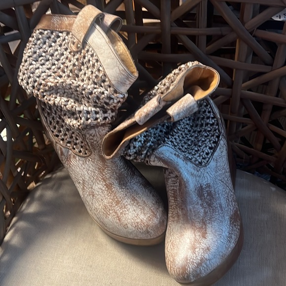 Bed Stu Ostend Womens Leather Boots 7 $245 Unique - Picture 2 of 2